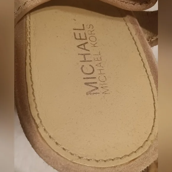 Michael Kors heels - Picture 7 of 7